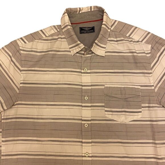 Across The Pond Gray and White‎ Striped Button Down Shirt Size L - Picture 2 of 13